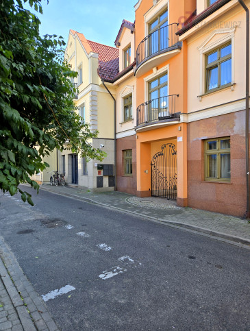 Lokal Wynajem Leszno Średnia 4
